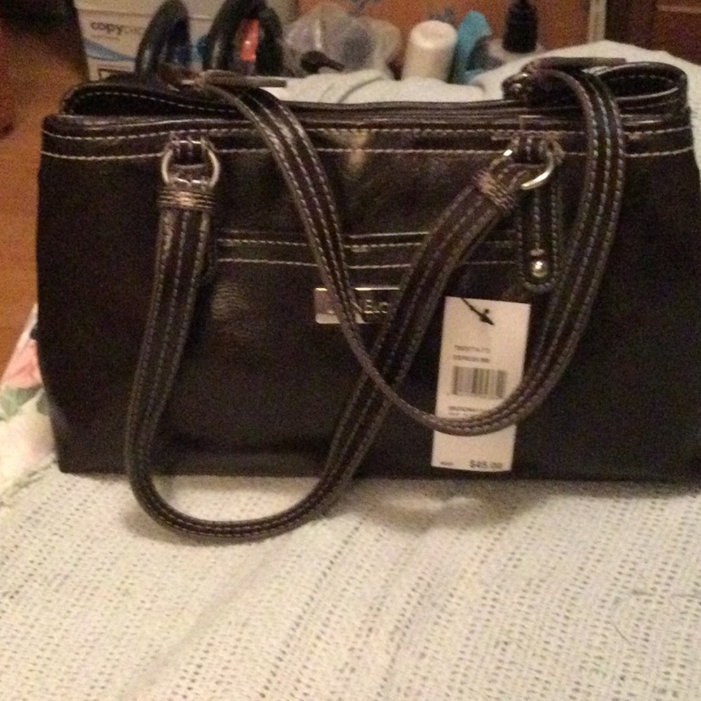 Nine & Co satchel style handbag. Espresso color.